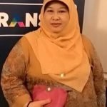 Dr. Hj. Sri Rohyanti Zulaikha, S.Ag., SIP., M.Si Dr. Hj. Sri Rohyanti Zulaikha, S.Ag., SIP., M.Si